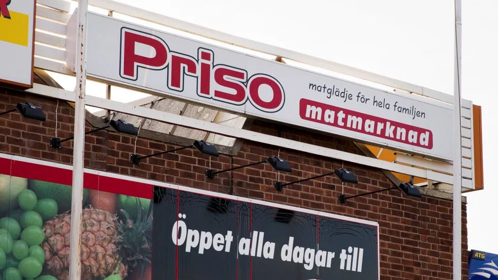 Ett 50-tal anställda på matvarubutiken Priso har varslats om uppsägning.