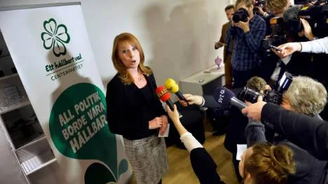 Annie Lööf och övriga centerpartister fortsätter diskussionen om det nya idéprogrammet. Programmet fastställs slutgiltigt vid en extrastämma 22-24 mars.