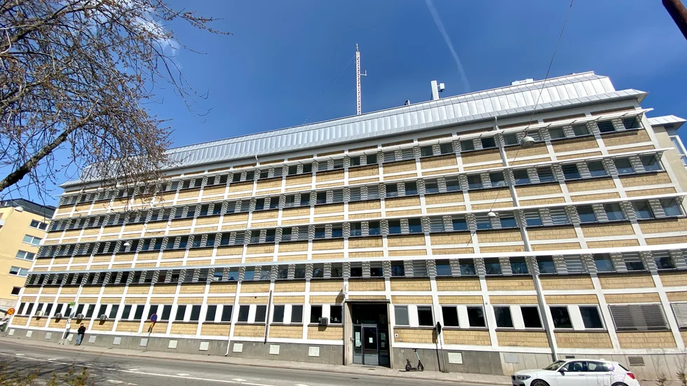 Händelsen inträffade i polishuset i Eskilstuna i februari.