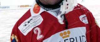 Österberg blir Finlands nye bandykapten