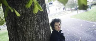 Jeanette Winterson slåss för vår överlevnad