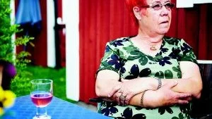 Beslutsam och öppen. Monique Johansson vill prata om sin cancer och hon har bestämt sig för att överleva. Tack vare sin beslutsamhet och öppenhet klarar hon av livet som cancersjuk.