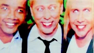 Så ska det låta? Nej, tavlan heter Bröderna Gladeligen. Konstnär är Stefan Teleman från Norrköping.