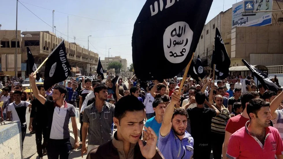 Extremism. Anhängare till Islamiska staten, IS, demonstrerar i den irakiska staden Mosul.