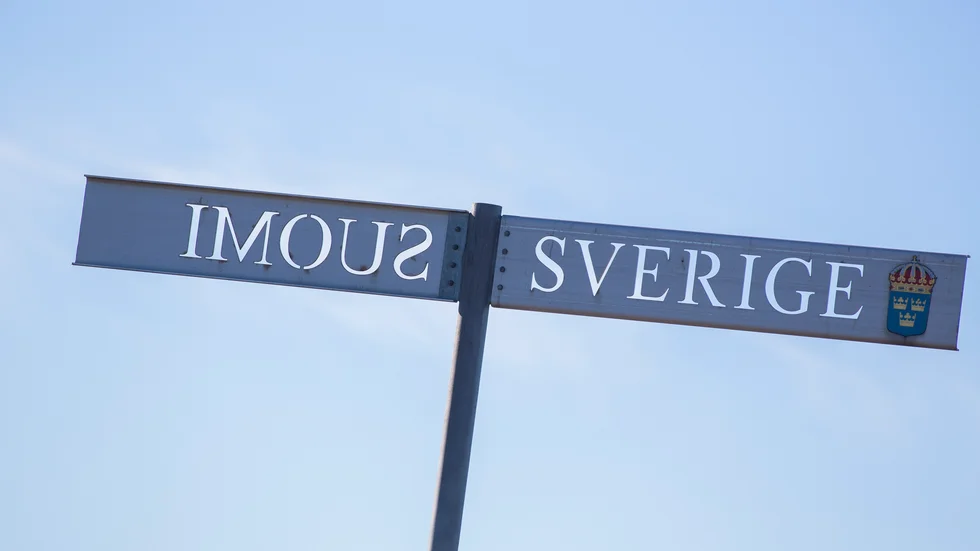 Sveriges och Finlands ministrar för nordiskt samarbete har en vision för framtiden. I dag, måndag, besöker de Haparanda och Torneå.