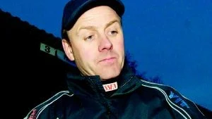 Bekymmersamt läge. Patrik Olsson har fått en del att tänka på efter Västervik Speedways dåliga inledning på elitserien med tre raka förluster och en jumboplats. Foto: ANDERS STEINER