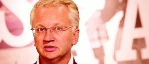 "I Frankrike hade  
fabriken belägrats"
