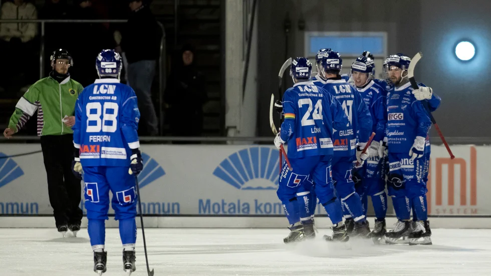 IFK Motala förlorade tungt mot Sandviken på fredagskvällen.