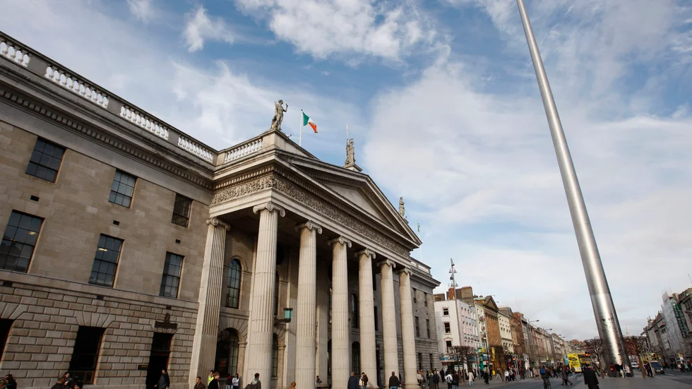 O'Connell Street i centrala Dublin. Arkivbild.