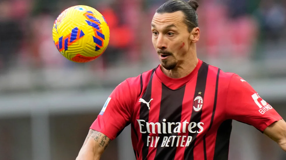Zlatan Ibrahimovic och hans Milan måste vinna mot Liverpool samtidigt som Porto inte slår Atlético Madrid – annars missas slutspelet i Champions League. Arkivbild.