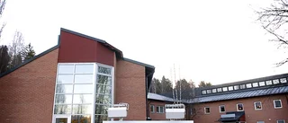 Misstänkt mordbrännare har rymt