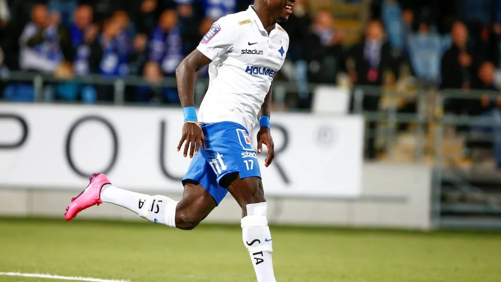 Ryktas lämna. Alhaji Kamara är inte helt nöjd med situationen i USA där han skickats ned i farmarlaget. Washington Post skriver att anfallaren vill röra på sig.