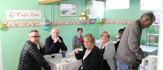 Goda grannar ordnade husfest