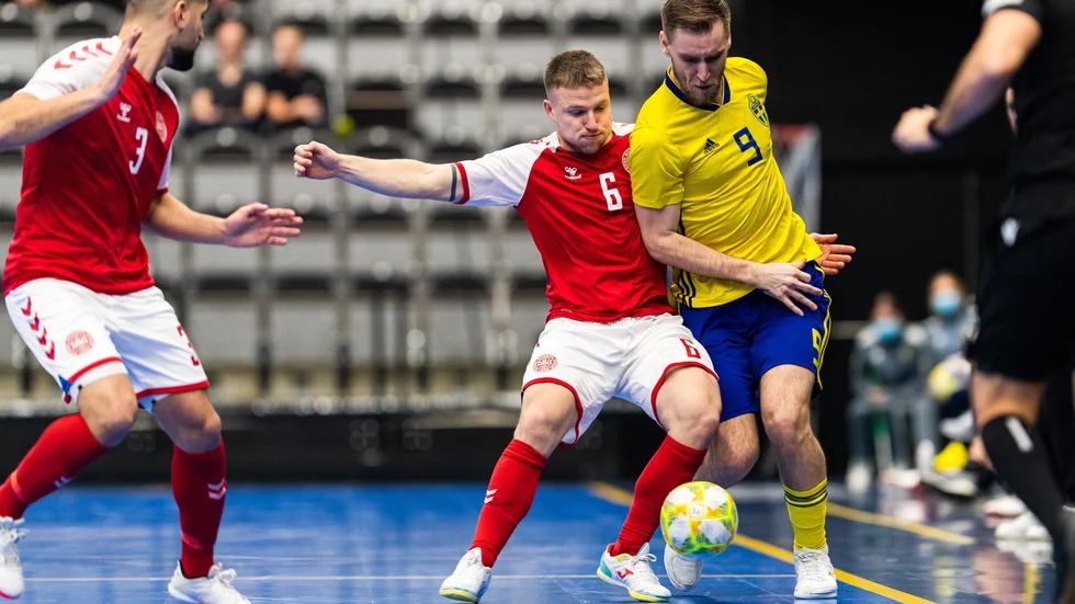 Strängnäskillen Adnan Cirak kan ha gjort sin sista landskamp.