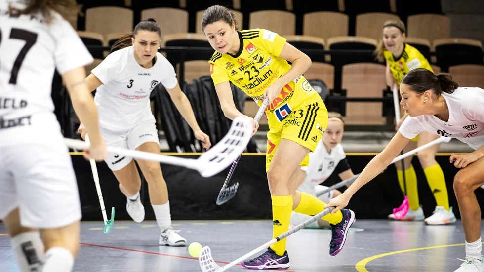 Isabelle Gerig och Endre ställs mot Malmö.