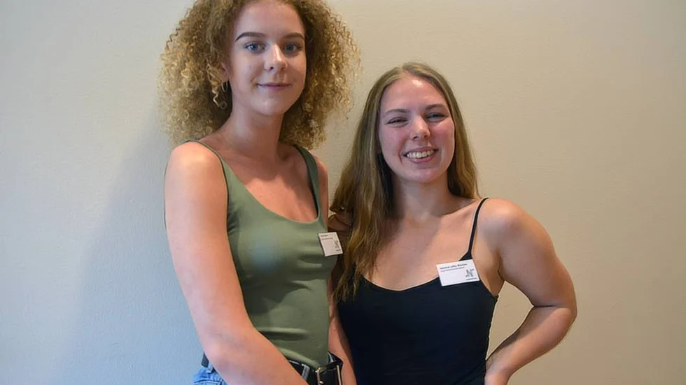 Lovisa Bakke och Jessica Leiby Weslien tycker jobbet är bland de bästa de har gjort.
