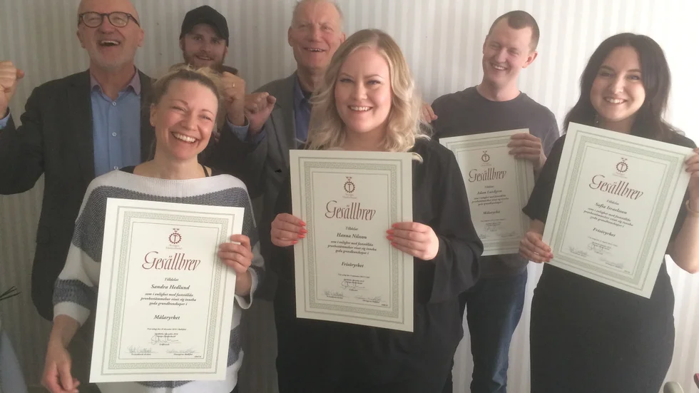 Tomas Marklund, kommunfullmäktiges ordförande, gesällerna Sandra Hedlund, Mattias Burvall, Torbjörn Wahlberg, Företagarnas ordförande samt gesällerna Sofia Israelsson och Adam Lundgren.