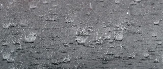 SMHI varnar för snö och stora regnmängder