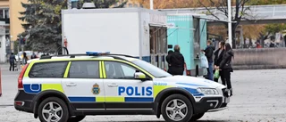 Någon måste betala notan för samhällets service