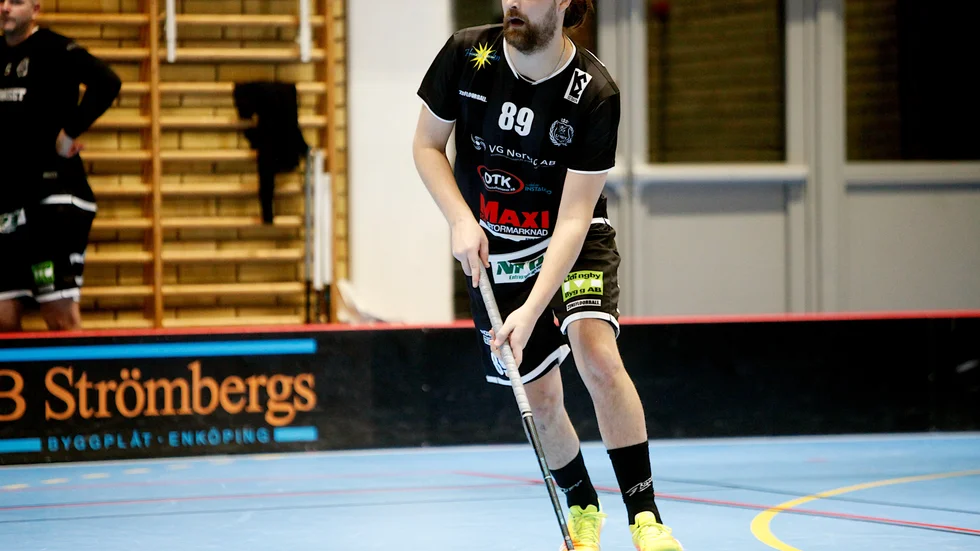 Sebastian Ericsson gjorde enda målet mot IS Saga. IBF Grillby har inlett försäongen och DM med två raka förluster.