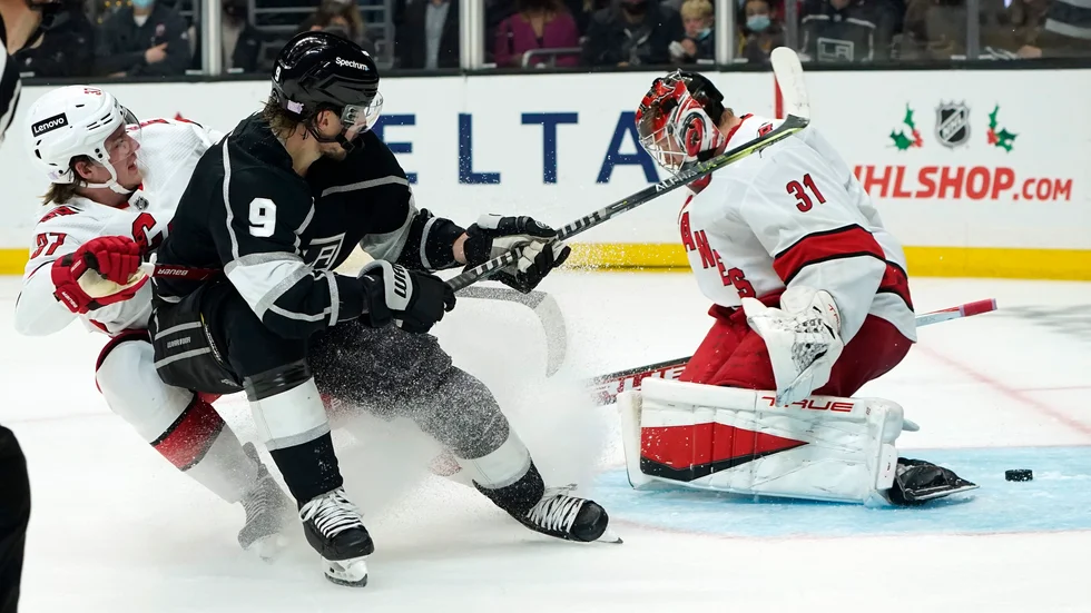 Adrian Kempe överlistade Frederik Andersen två gånger, här i ett kontringsmål i andra perioden.