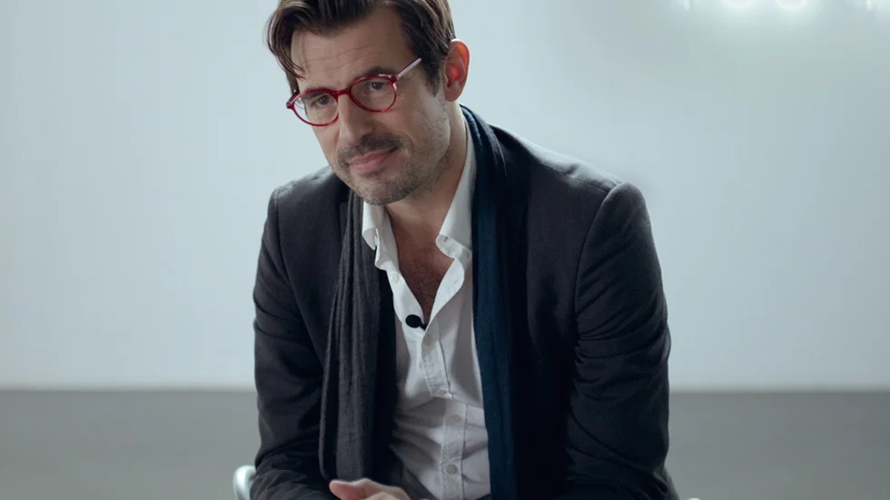 Fantastisk. Claes Bang får beröm för sin insats som Christian.