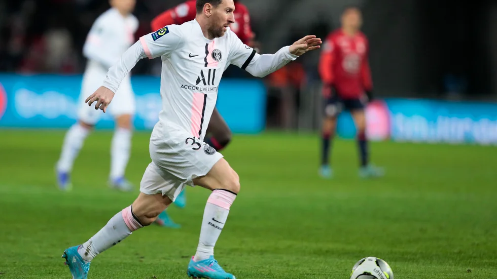 Lionel Messi gjorde sitt andra mål i den franska ligan på söndagen.