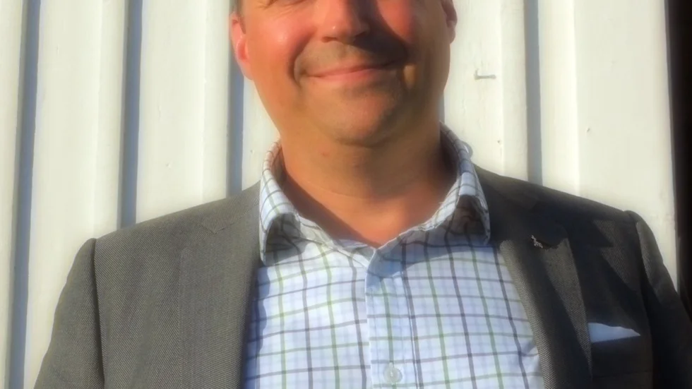 Thomas Idergard. Vid kapellet i Bjuröklubb.