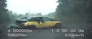 TV: Polisjakten slutade med krasch i 160 km/h – föraren slungades 20 meter