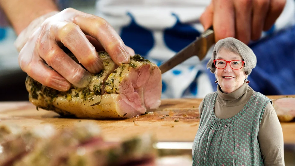 ”Jag kan läsa hur man tillagar surmjölkssuflé, sillkräm och makaronitårta”.