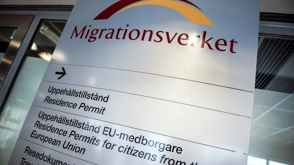 


En konsekvens av att fler vill bli medborgare är att väntetiderna har fördubblats.



