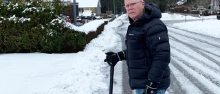 Ove blir ständigt inplogad – kritisk mot kommunen: "Vad är det för jävla service egentligen?"