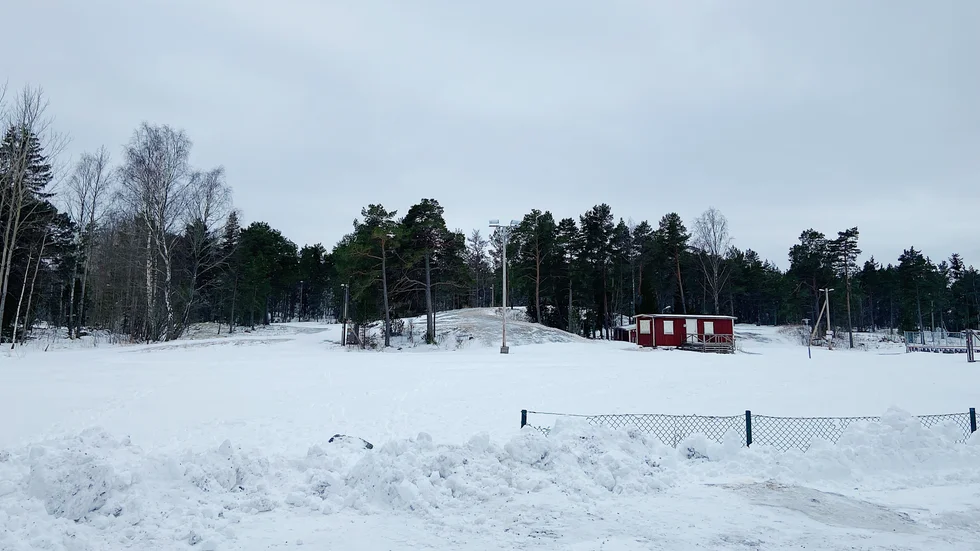 Vid elljusspåret i Öregrund planerar Öregrunds IK att anlägga ett nytt utegym.