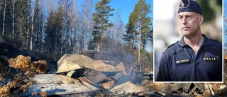 Inget brott misstänks efter branden utanför Malmköping: "Kommer att göras flera tekniska undersökningar"