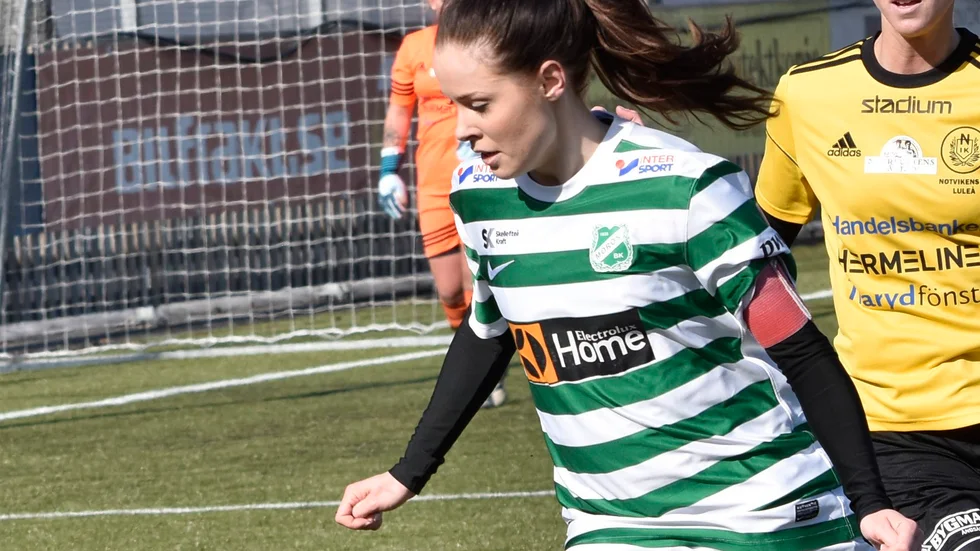 Elin Johansson, med allsvensk spel på meritlistan, är fortfarande i förhandlingar med Morön.