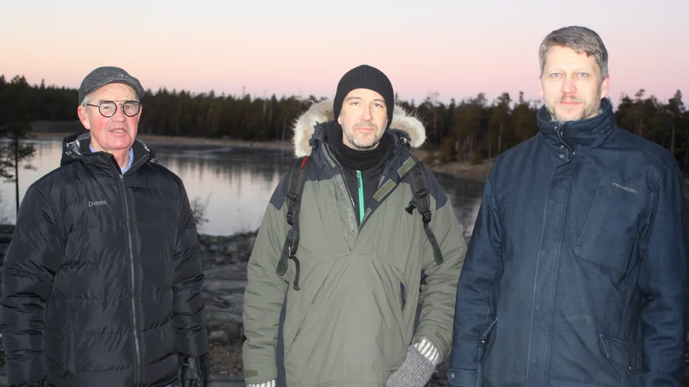 Martin Bäckman, Olaf Schneider och Andera Linnakangas, vid Rudtjärnen.