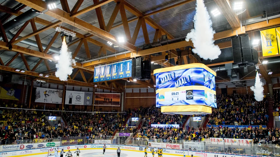 Bild från en av Storhamars matcher i Get-ligaen den här säsonger. Här stod Stavanger för motståndet. Ikväll möter Storhamar AIK. 