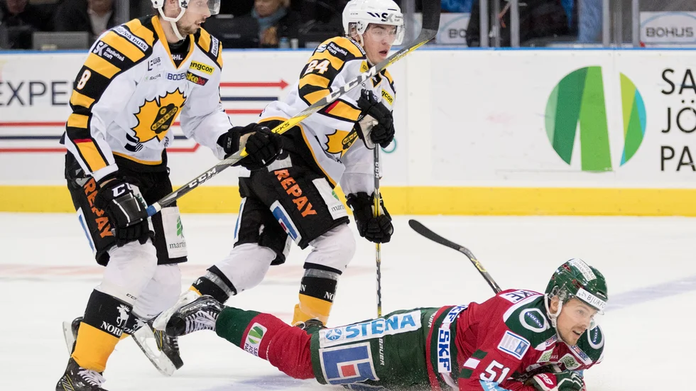 Fin form. Marcus Pettersson och AIK fick Frölunda på fall. Foto: Adam Ihse/TT.