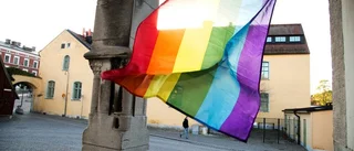 DAGS FÖR PRIDE: Mötesplats och regnbågsparty
