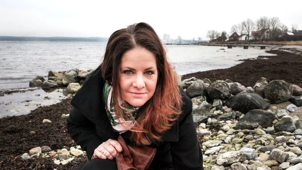 Jenny Holmgren Myrdahl finner mycket av sin inspiration vid stranden i Kappelshamn.