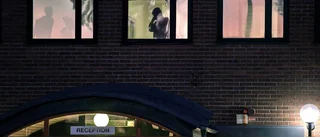 Det finns för många flyktingfängelser