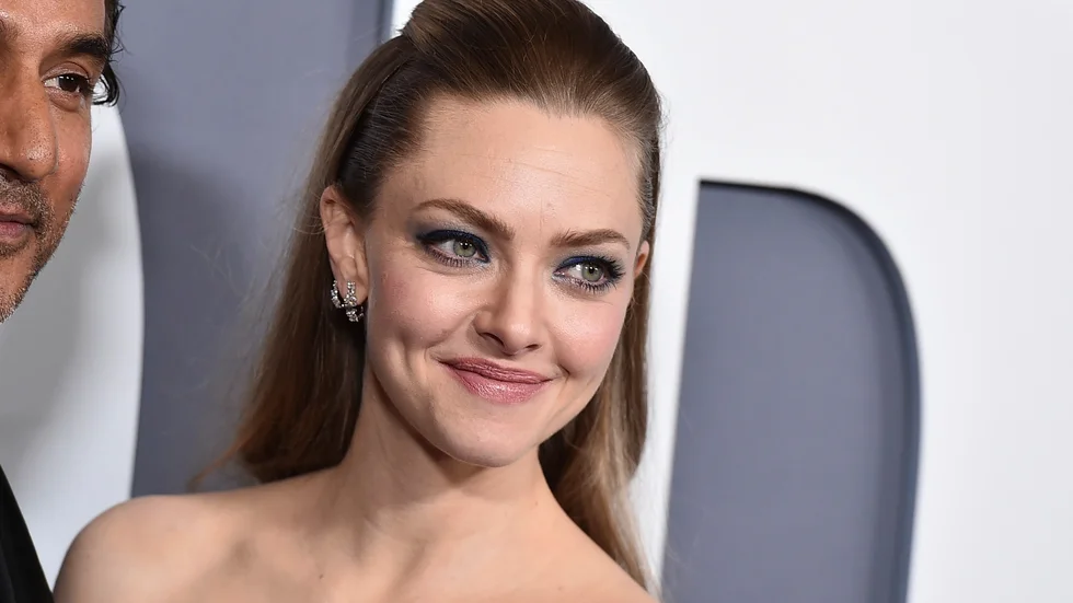Amanda Seyfried spelar rollen som bedrägeridömda Elizabeth Holmes i "The dropout". Arkivbild.