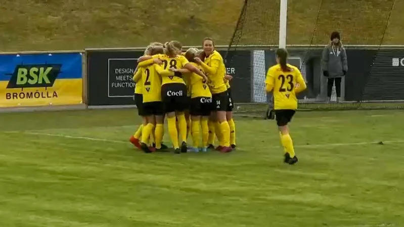 Gusk fick jubla tre gånger mot Jitex. Bilden här hämtad från den tidigare match under våren.