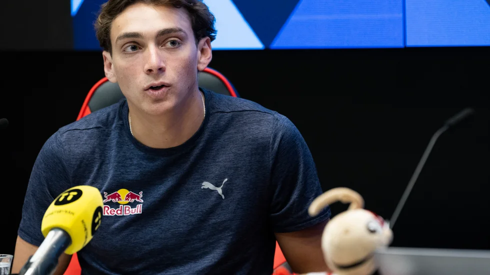 Armand Duplantis siktar mot nya rekordhöjder och drömmer om VM-guld.