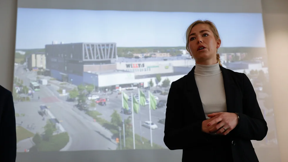 Cecilia Safaee, vd för Bonnierägda bolaget Hemmaplan som köper Gottsunda centrum. "Vi vill vara en samverkande kraft för att stärka området", säger hon.
