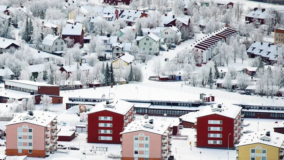 Kiruna. Här bor folk trängst i länet.