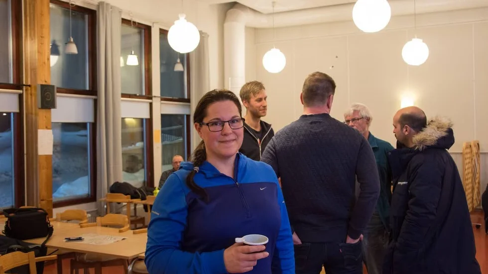 Porsön behöver kärlek. "Jag tror att Porsön behöver något annat, kärlek och omtanke" säger Åsa Christensen som inte gillar kommunens planer på en utfyllnadsanläggning för sulfidjord.