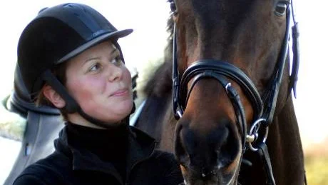 Drömhäst. Sanna-Marie Pettersson åkte till Holland och hittade sin drömhäst Woodstock.Foto: INGRID NORRBY