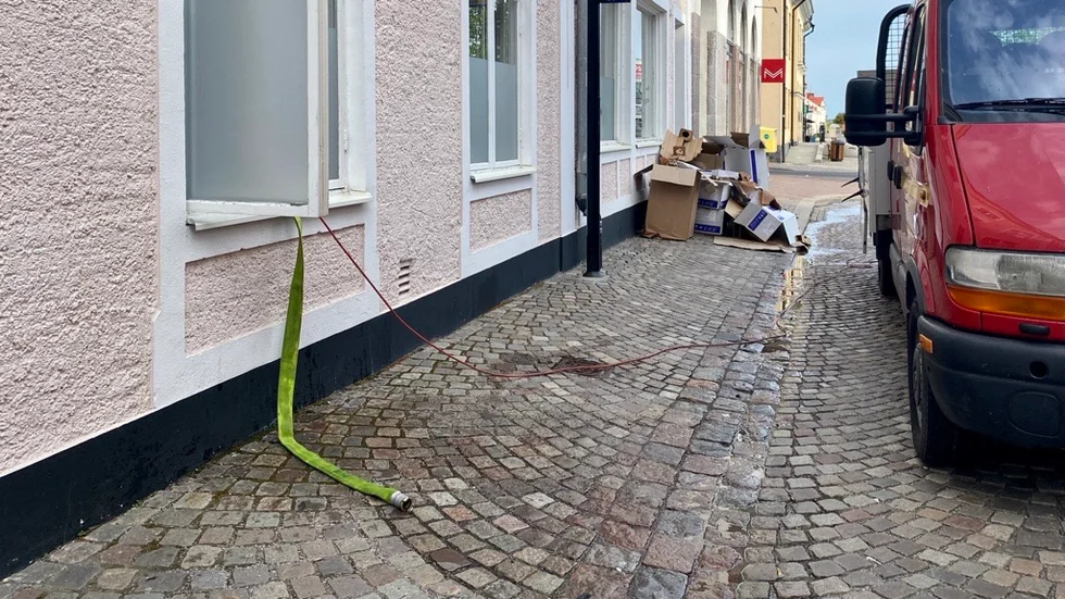 En vattenläcka uppstod på morgonen på tandläkarmottagningen Dentalgruppen, på Stora torget.