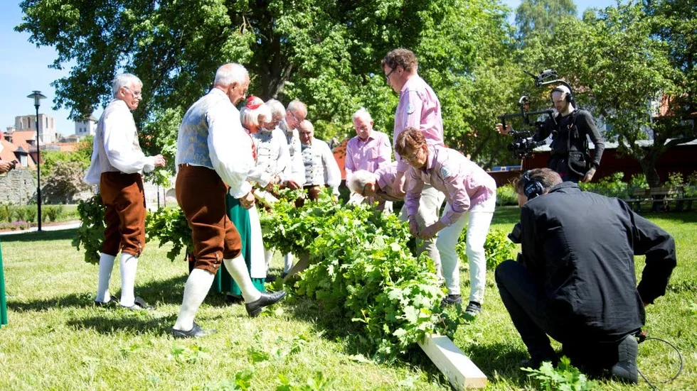 Många olika midsommarfiranden finns att besöka på Gotland. 